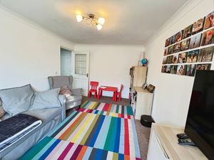 Lounge- click for photo gallery